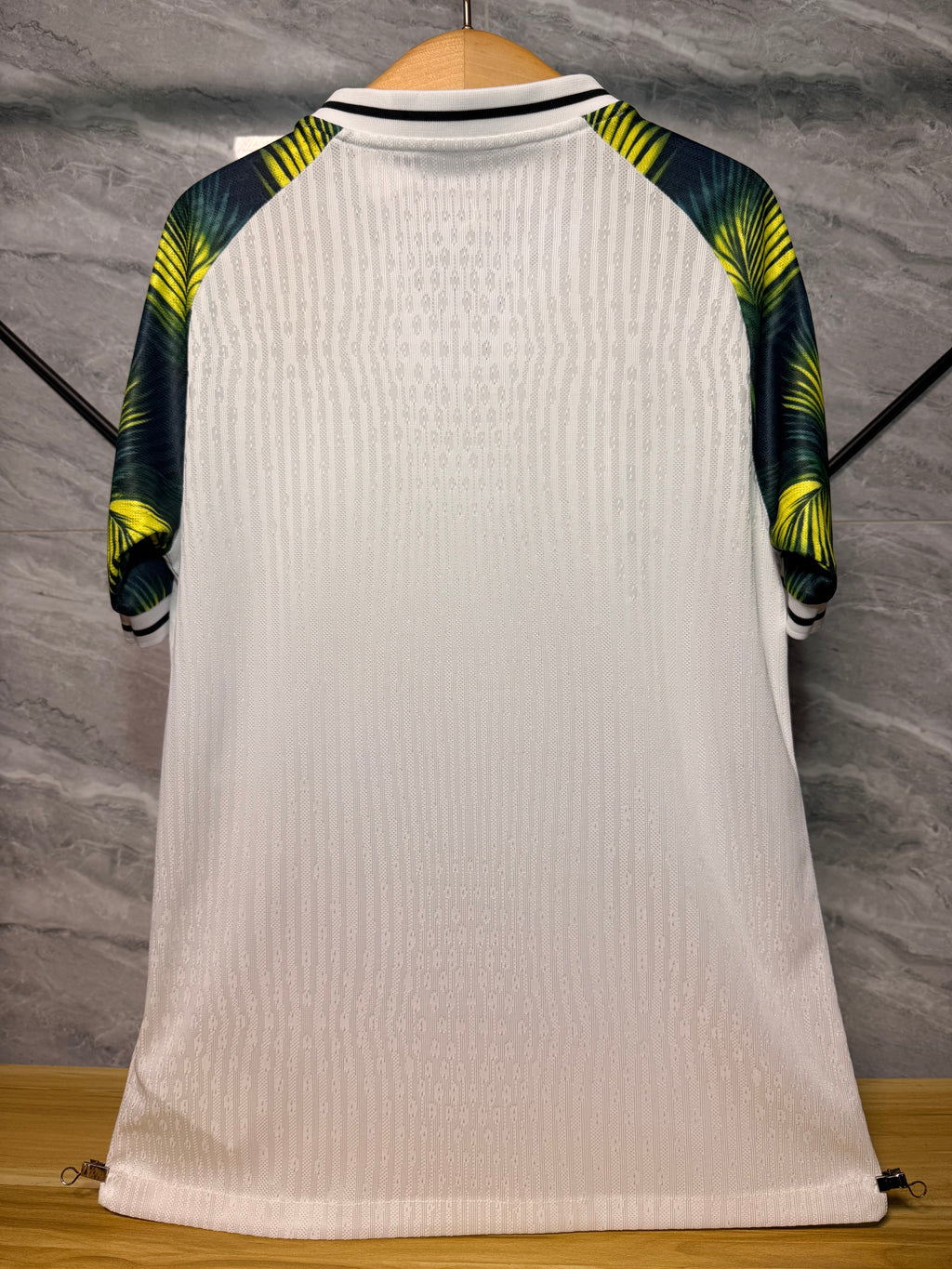 Maillot Brésil blanc tropical, vue de face