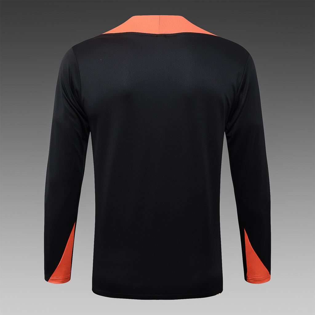 Pull du Brésil – Noir et corail