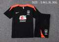 Maillot noir et short noir du Brésil, vue de dos